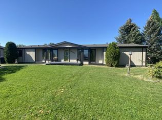 1996 Chevy Chase Dr, Kalispell, MT 59901