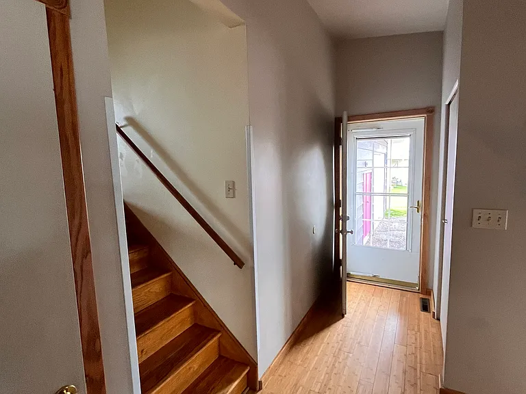 107 Fury St — Photo 4