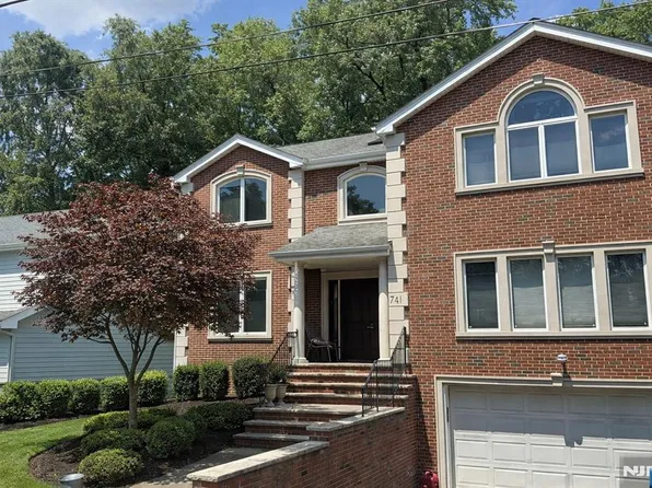 741 Washburn St, Teaneck, NJ 07666