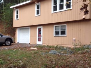 1555 Turnpike St, North Andover, MA 01845