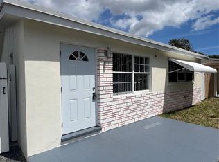 6141 SW 23rd St, Miramar, FL 33023