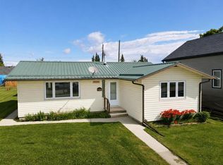 5114 S 47th Ave W, Mayerthorpe, AB T0E1N0
