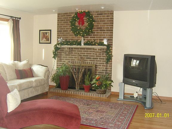 2nd image of 2334 Vista Dr