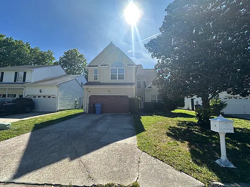 521 Windward Dr Photo 1