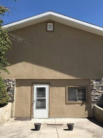 Two car drive way with walk in entrance