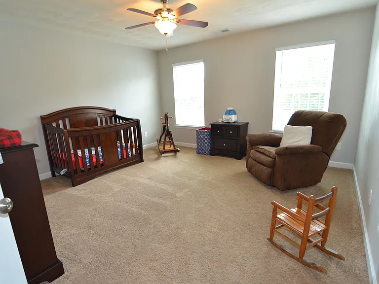 717 Tyler Way — Photo 24