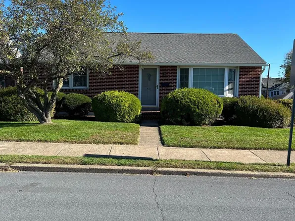 431 E 2nd St, Boyertown, PA 19512