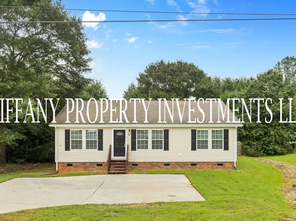 1002 W Cabaniss Rd, Shelby, NC 28150