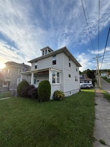 193 Harry L Dr, Johnson City, NY, 13790