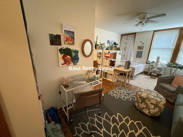 4806 N Kedzie Ave #106, Chicago, IL 60625