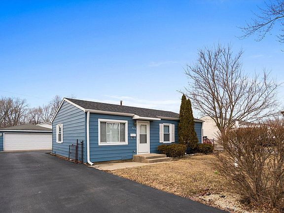 2nd image of 226 Cypress Dr