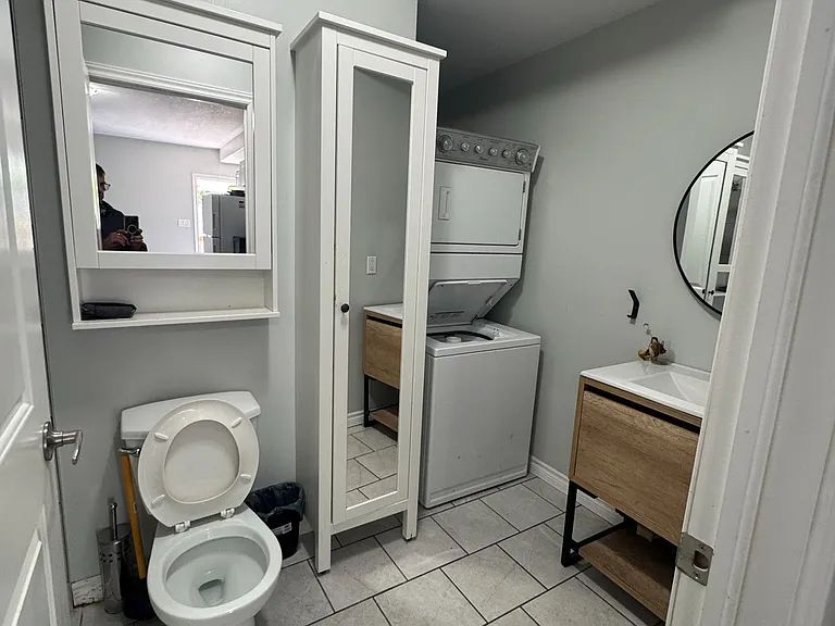 630 Dominion Ave #B — Photo 9