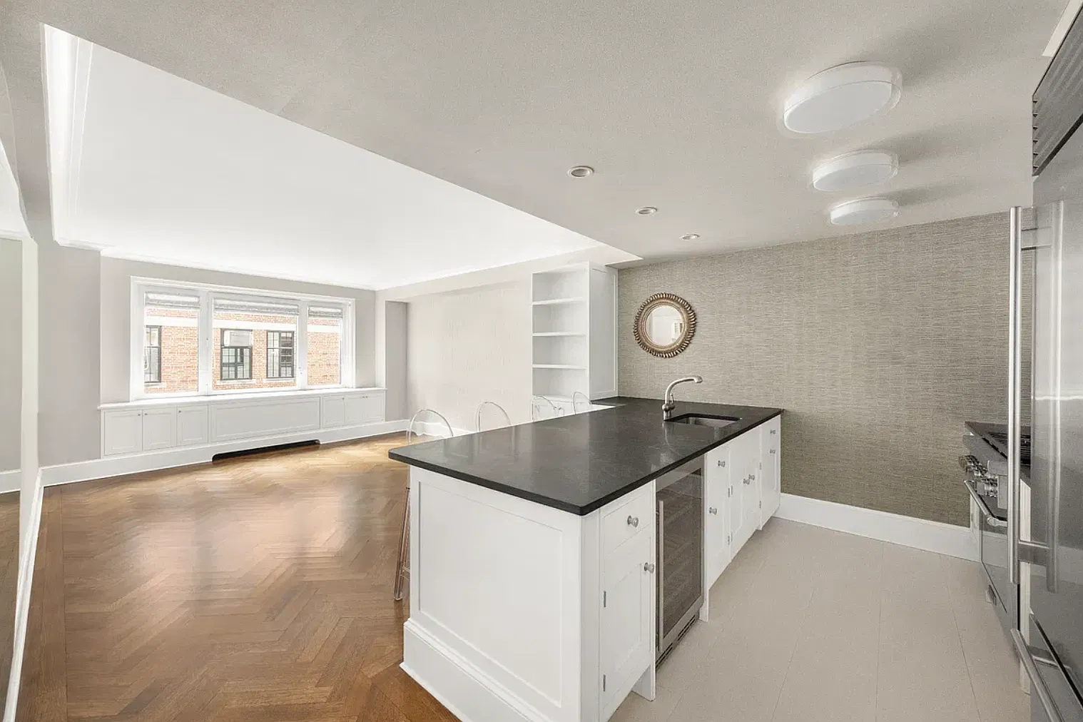 530 Park Avenue — Photo 4