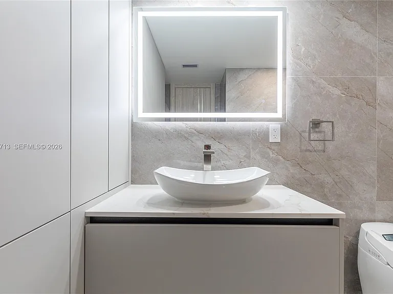 2401 S Ocean Dr #Penthouse A4 — Photo 24