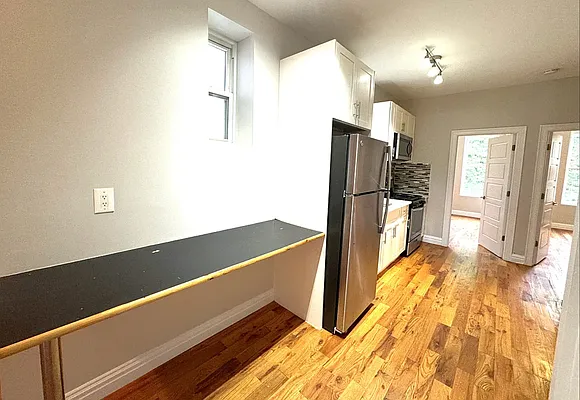 Rented by Pear NYC LLC | media 12