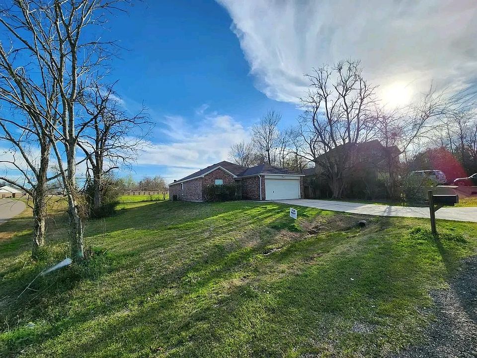1st image of 13135 Greenbriar Dr