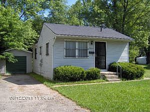 1st image of 4609 Blueberry Ave