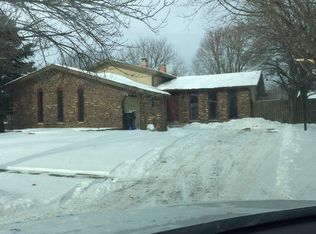 1926 W 99th Ave, Crown Point, IN 46307