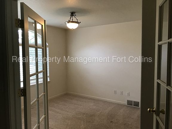 2nd image of 300 Whitney Ct