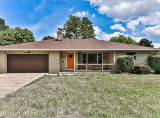 4527 W Ranchview Ave, North Olmsted, OH 44070