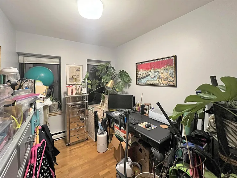 43 Ivaloo St #4 — Photo 9