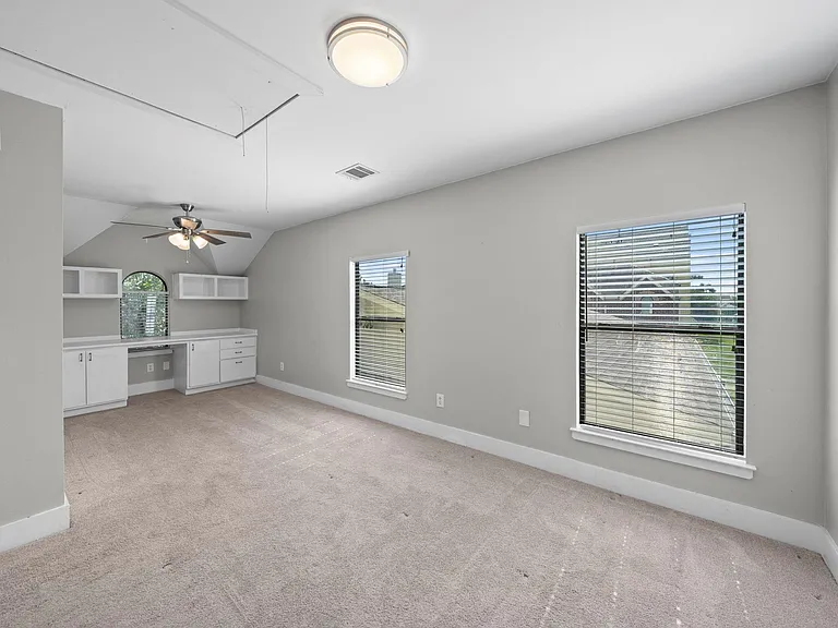 2154 Arabelle St — Photo 29