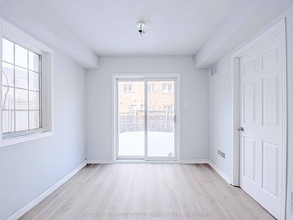 4th image of 7035 Rexwood Rd #111