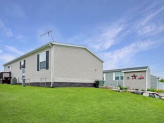 2nd image of 1410 Revolution Dr