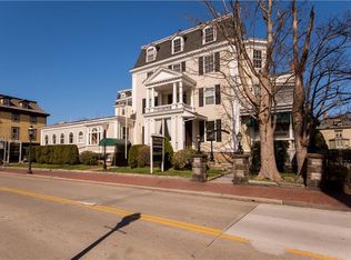 38 Bellevue Ave SUITE D, Newport, RI 02840