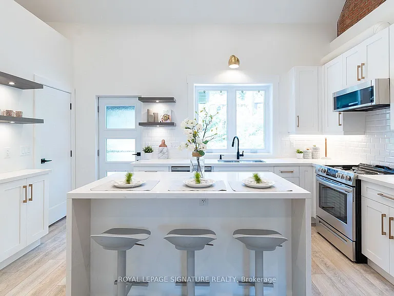 129 Kenilworth Ave — Photo 4