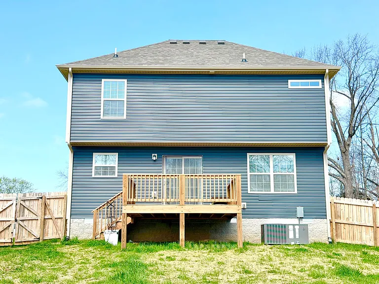 2662 Scott Dr — Photo 34