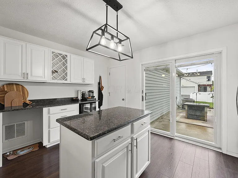 6007 Haydens Crossing Blvd — Photo 10