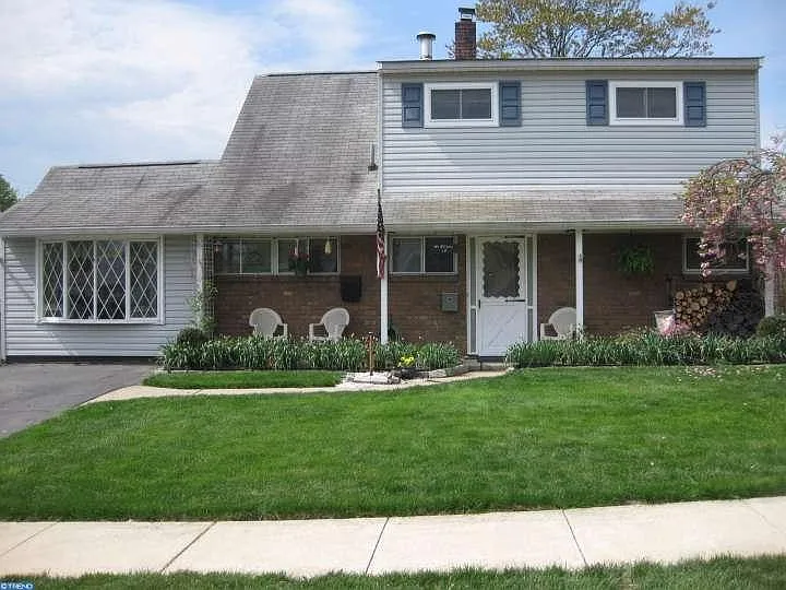 15 Hollyhock Ln photo 1