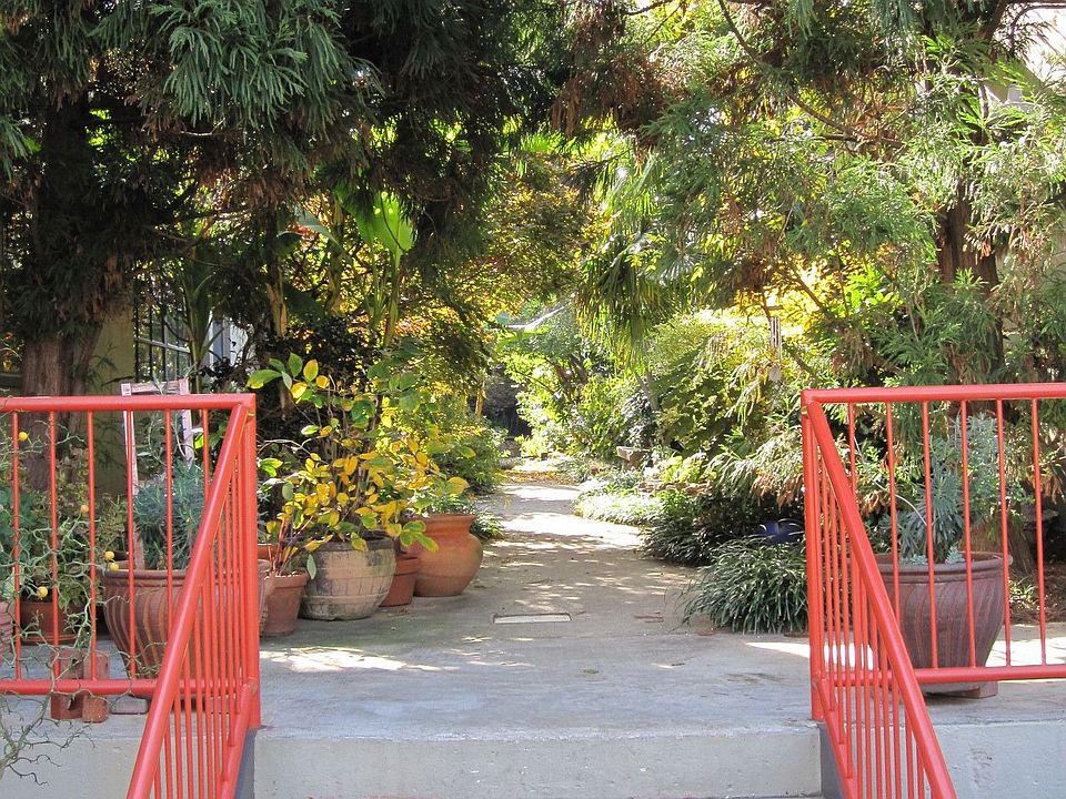 Outdoor Entry