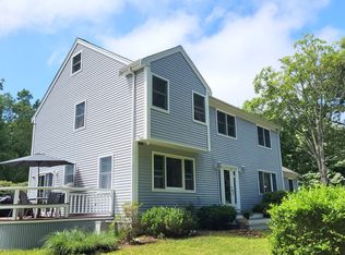 398 Main St, Tisbury, MA 02568