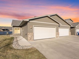 4330 W Shipton St, Sioux Falls, SD 57108