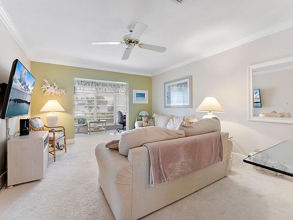 5th image of 2401 Del-aire Boulevard E #201
