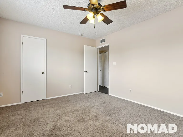 2312 W Catalina Ave — Photo 14