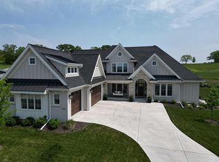 4818 Breakers Rock Rd, Waunakee, WI 53597