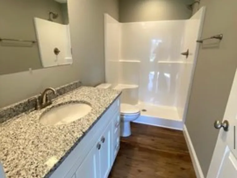 422 Golf View Dr — Photo 7