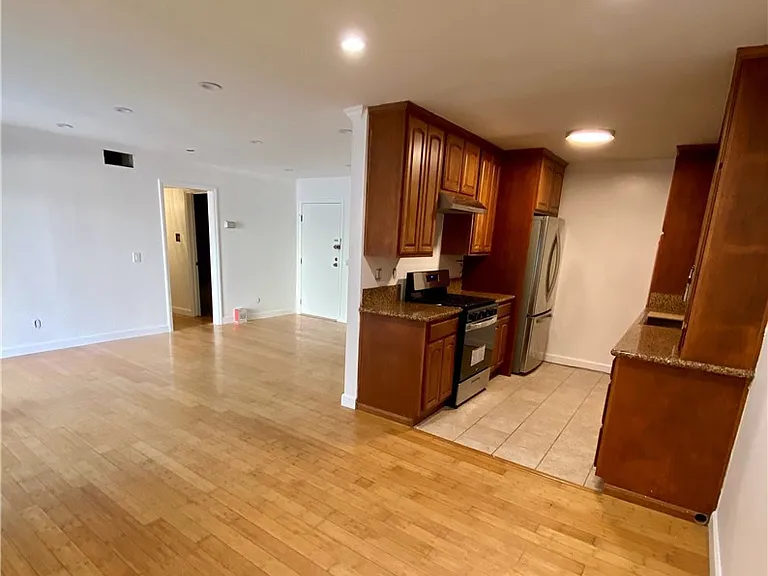 310 N Jackson St #104 — Photo 7