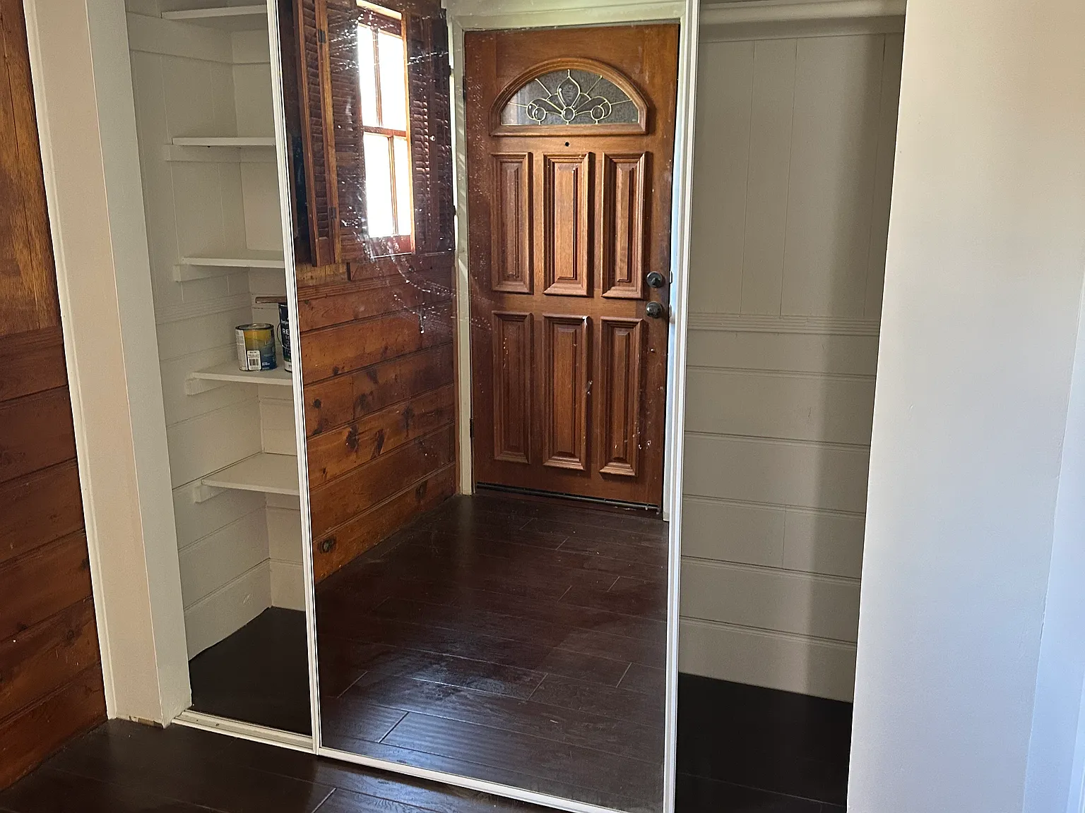 929 Terraine Ave — Photo 4