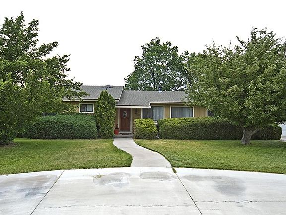 2nd image of 782 Scout Cir