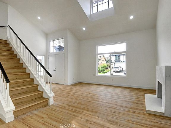 5th image of 6959 Valatta Pl