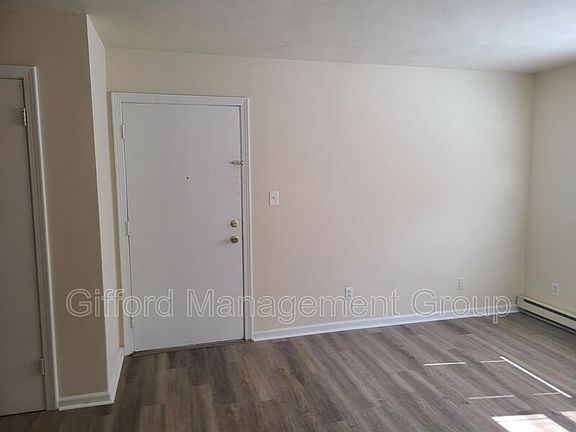 3rd image of 1437-4 Kingston Ave