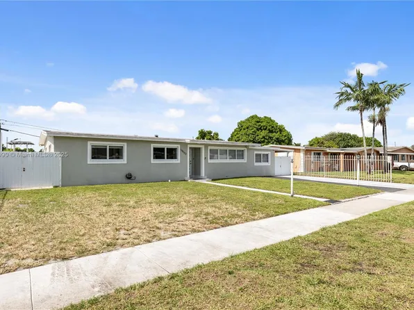 19602 NW 37th Ct, Miami Gardens, FL 33055