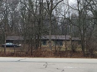 S85W17776 Woods Rd, Muskego, WI 53150