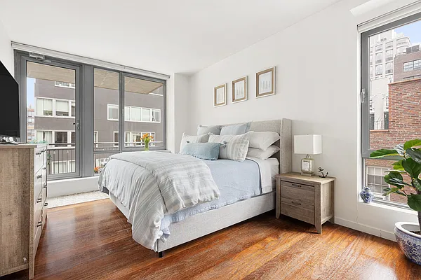 Rented by Compass | media 16