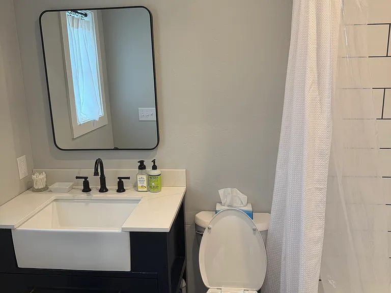300 Upper Evergreen Dr #B — Photo 14
