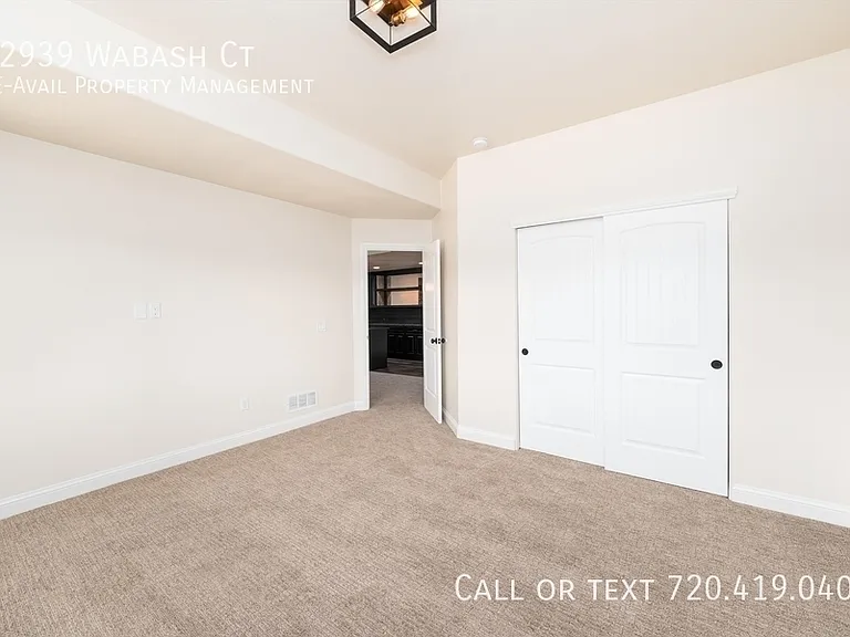 12939 Wabash Ct — Photo 41